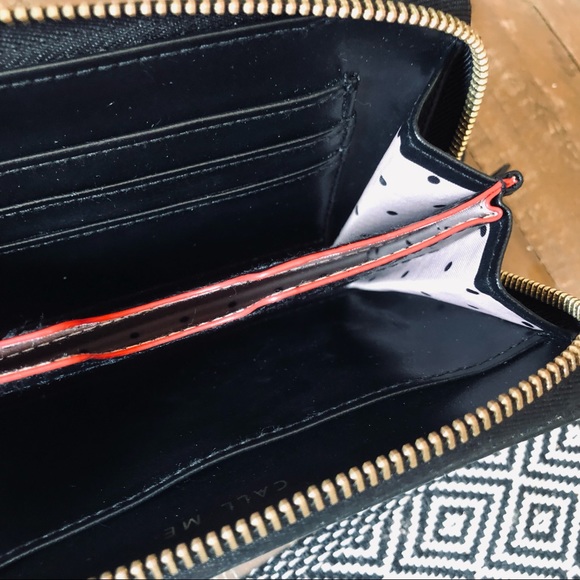 Stella & Dot Cheetah wallet- Like New! - Picture 4 of 6